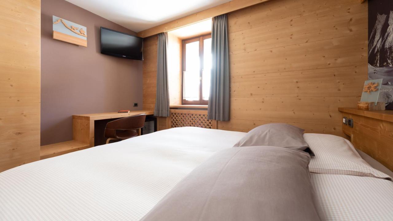Hotel Compagnoni Санта-Катерина-ди-Вальфурва Экстерьер фото