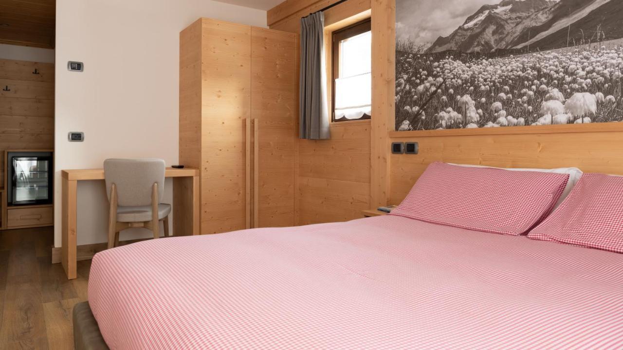 Hotel Compagnoni Санта-Катерина-ди-Вальфурва Экстерьер фото