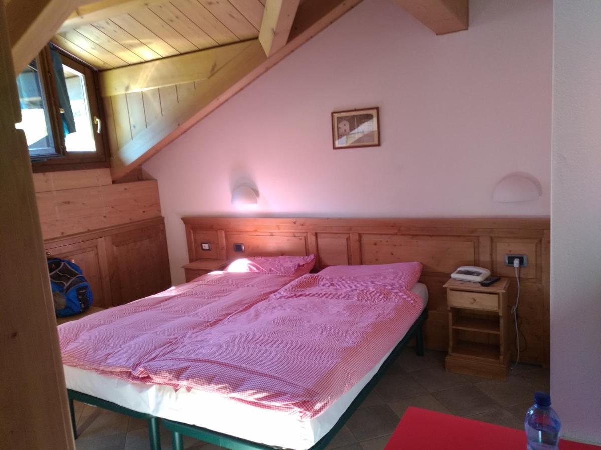 Hotel Compagnoni Санта-Катерина-ди-Вальфурва Экстерьер фото
