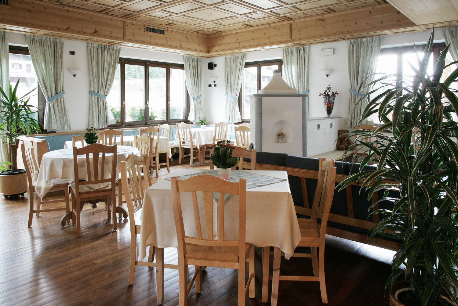 Hotel Compagnoni Санта-Катерина-ди-Вальфурва Экстерьер фото