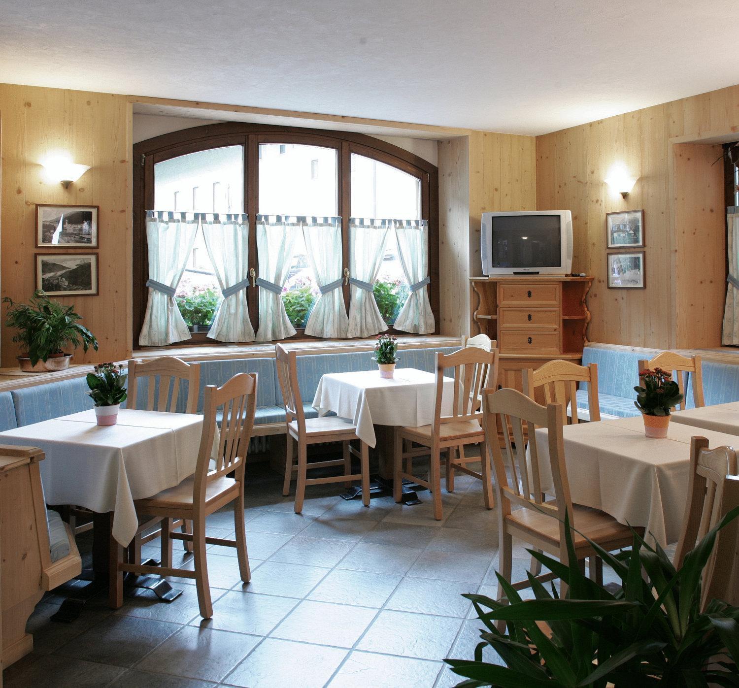 Hotel Compagnoni Санта-Катерина-ди-Вальфурва Экстерьер фото