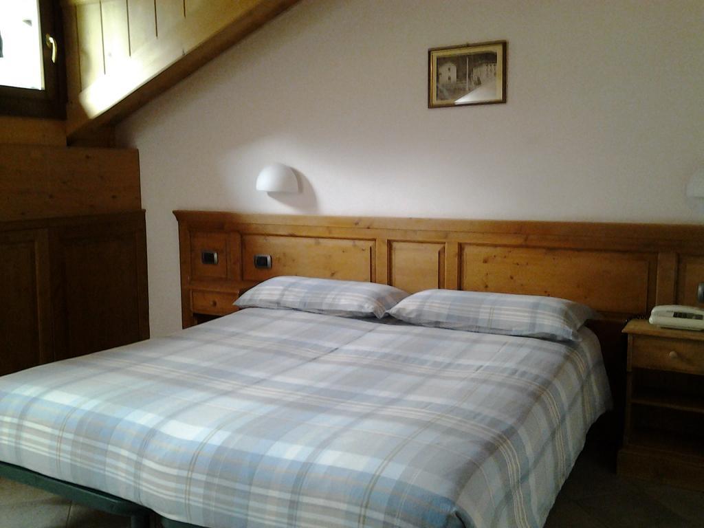 Hotel Compagnoni Санта-Катерина-ди-Вальфурва Экстерьер фото